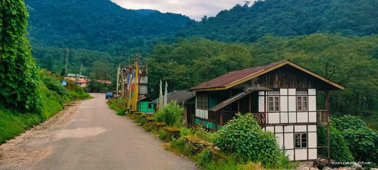 Khechopelri to Yuksom Hiking